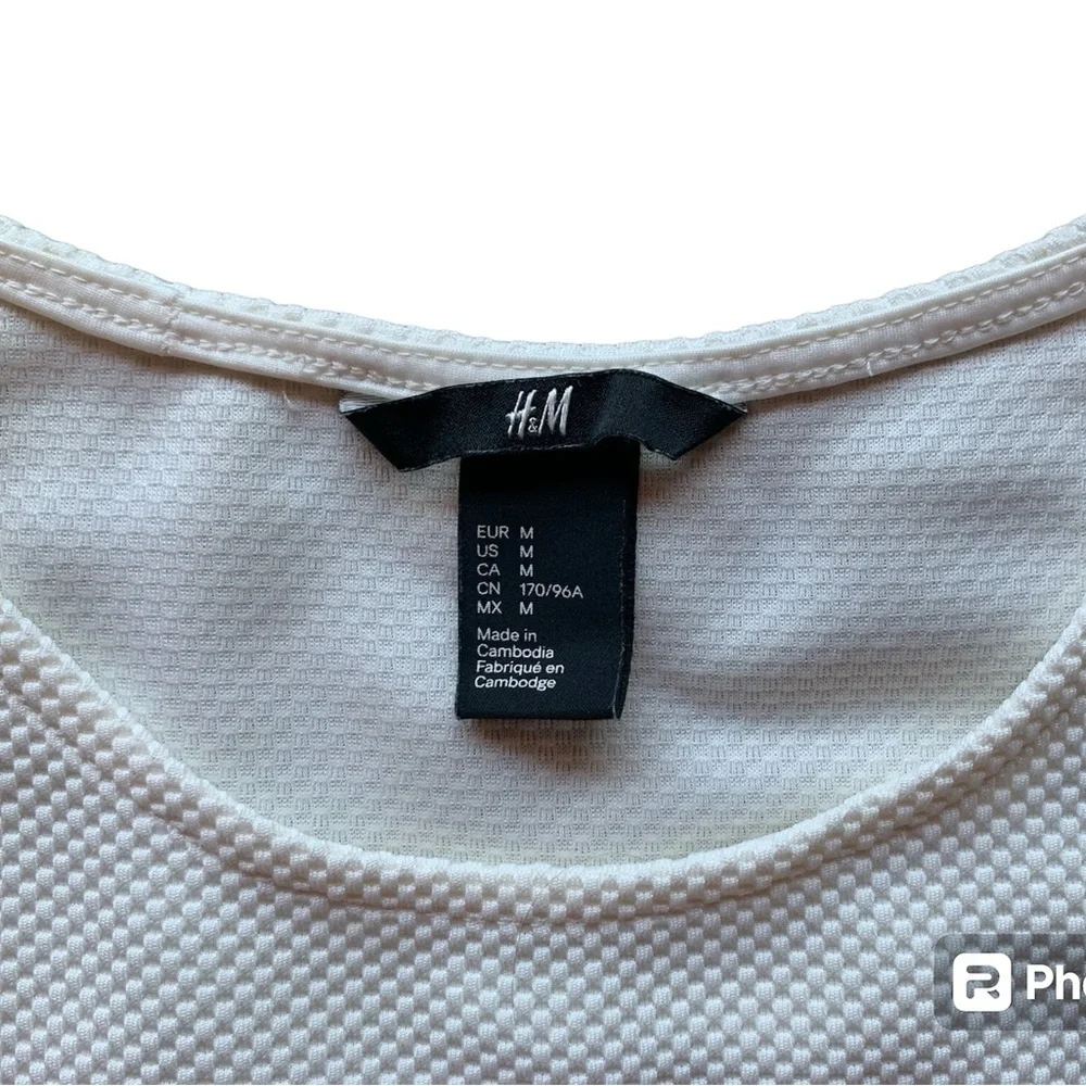 H&M off white peplum top Euro summer blouse size medium runs small IMO neutral - Picture 3 of 7